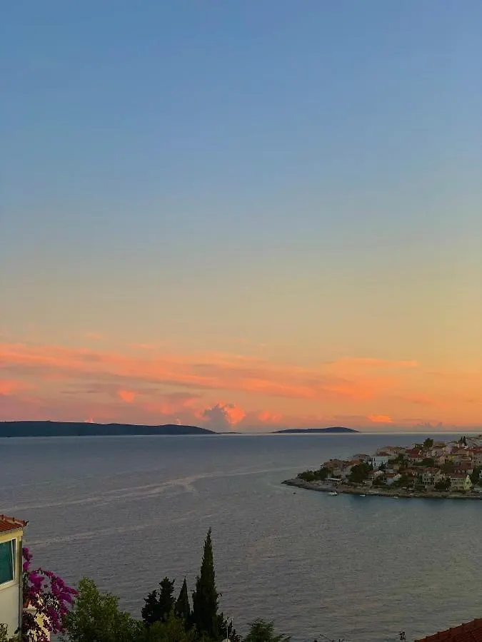 Διαμέρισμα Villa Mira Τρογκίρ