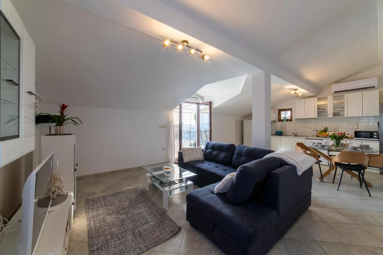 Villa Mira Τρογκίρ Κροατία
